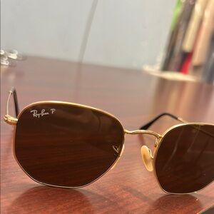 Ray-Ban Gold octagon Sunglasses with Dark Brown Lenses they sale for 190
